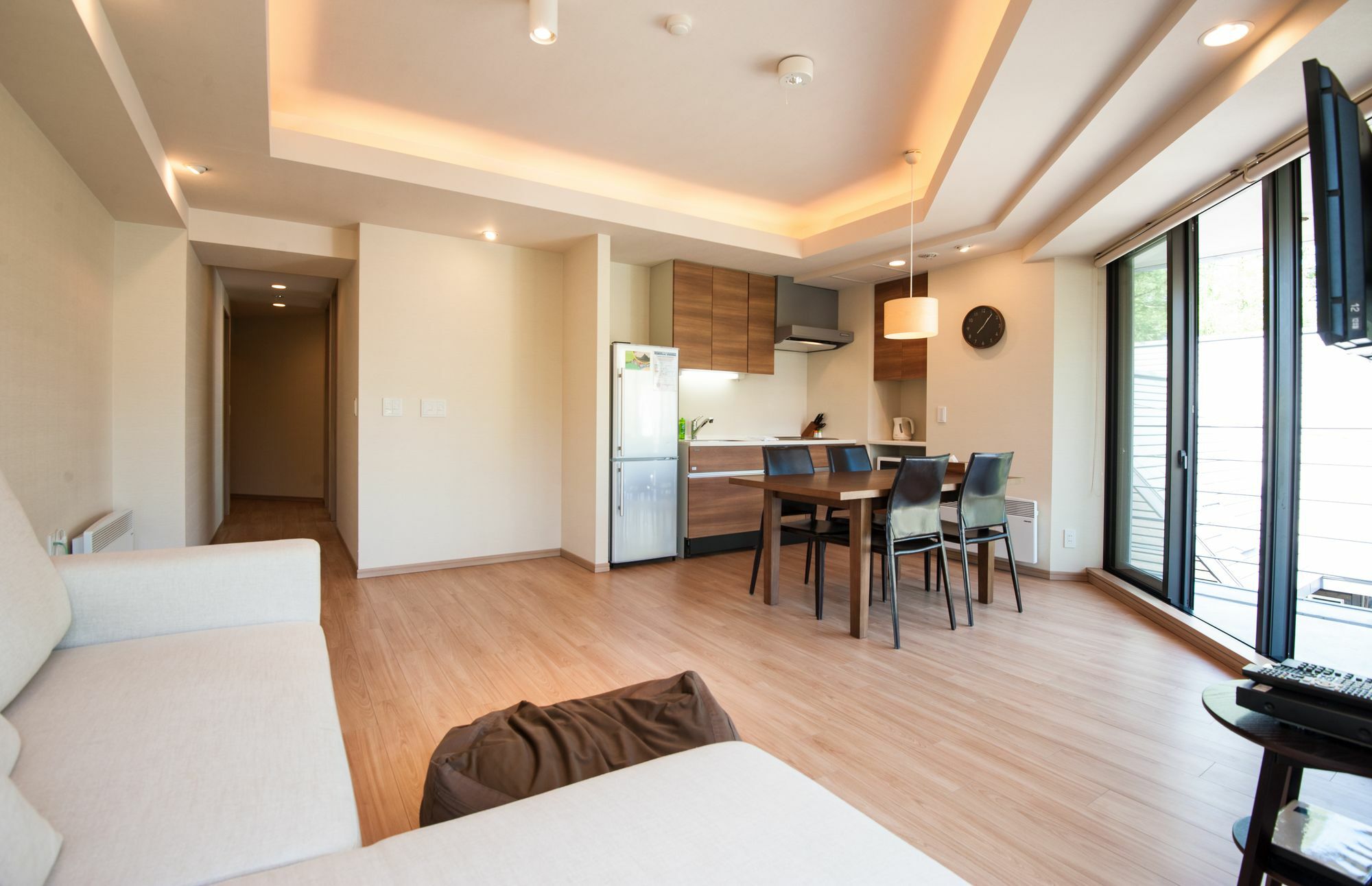 Akazora Aparthotel Kucsan Kültér fotó